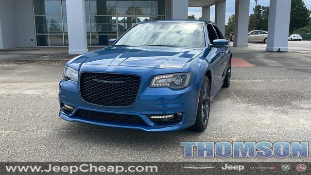 2023 Chrysler Chrysler 300 300 TOURING L RWD