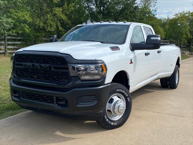 2024 RAM Ram 3500 RAM 3500 TRADESMAN CREW CAB 4X4 8 BOX