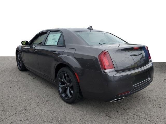 2023 Chrysler Chrysler 300 300 TOURING L RWD