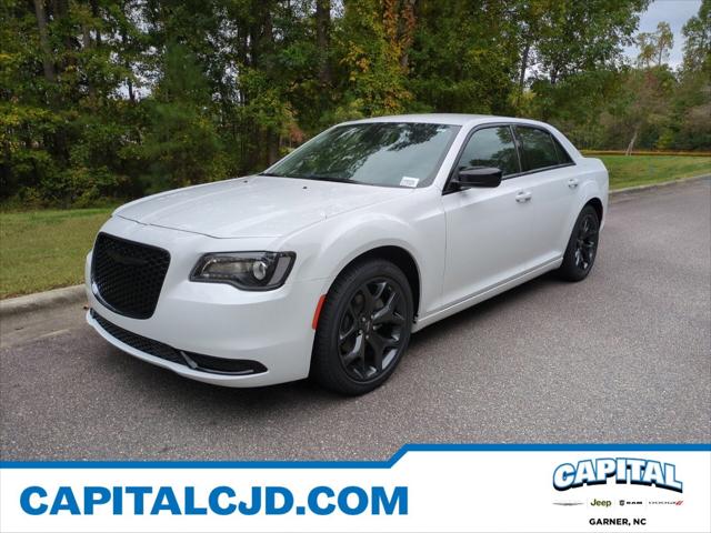 2023 Chrysler Chrysler 300 300 TOURING