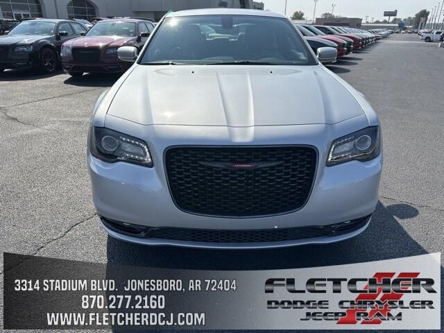 2023 Chrysler Chrysler 300 300S V6