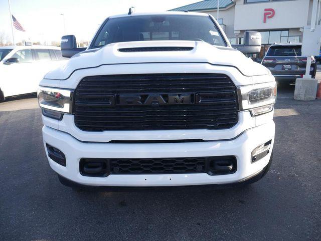 2024 RAM Ram 2500 RAM 2500 LARAMIE MEGA CAB 4X4 64 BOX