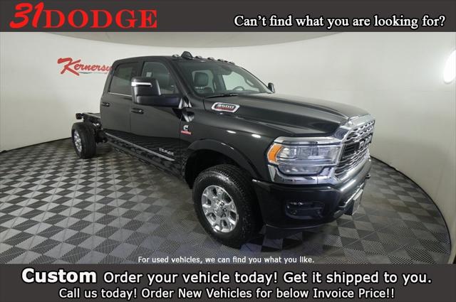 2024 RAM Ram 3500 Chassis Cab RAM 3500 LIMITED CREW CAB CHASSIS 4X4 60 CA