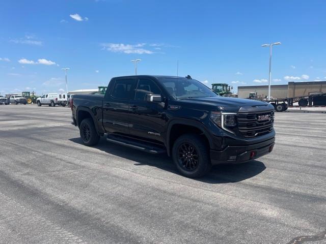 2022 GMC Sierra 1500 4WD Crew Cab Short Box AT4X
