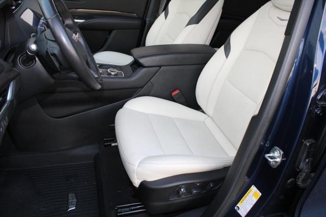 2020 Cadillac XT4 FWD Sport