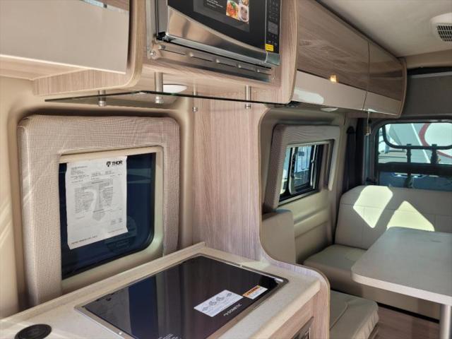 2023 Ram ProMaster Window Van High Roof 159 WB EXT