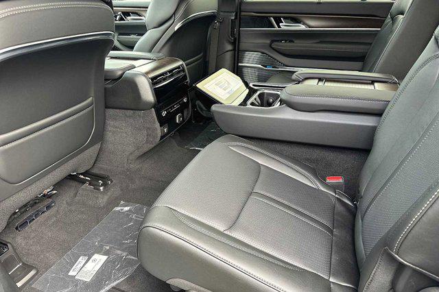 2023 Jeep Grand Wagoneer 4x4