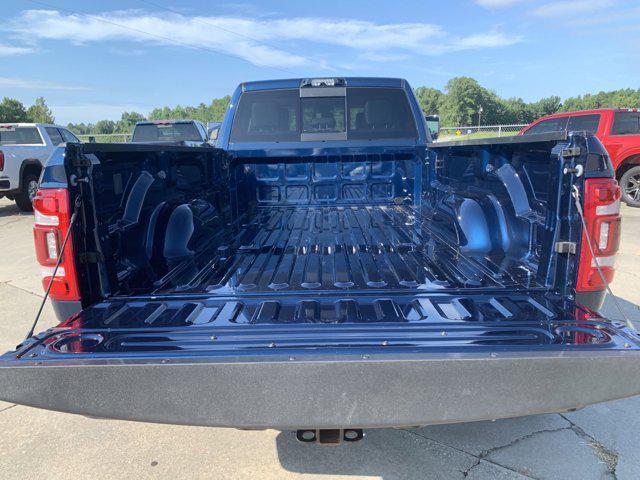 2022 Ram 3500 Laramie Crew Cab 4x4 8' Box