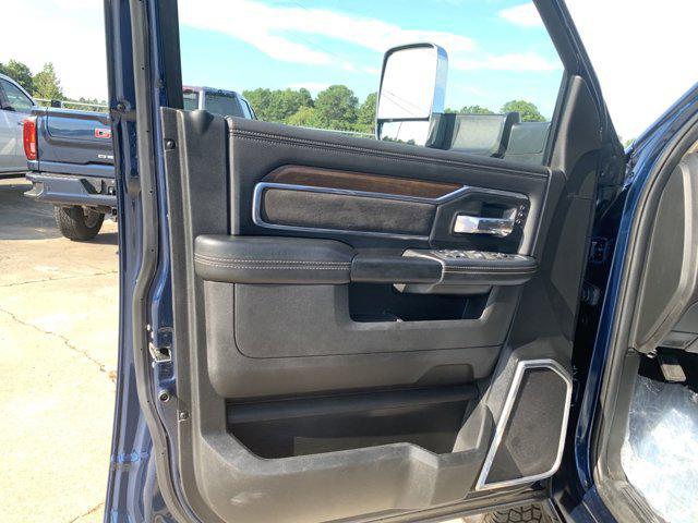 2022 Ram 3500 Laramie Crew Cab 4x4 8' Box