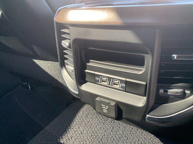 2022 Ram 3500 Laramie Crew Cab 4x4 8' Box