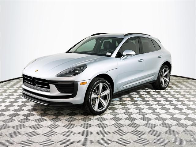 2024 Porsche Macan Unknown