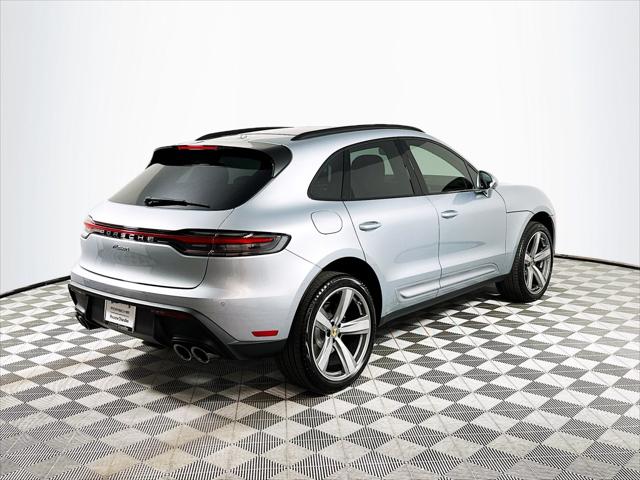 2024 Porsche Macan Unknown