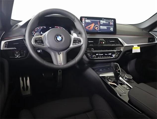 2023 BMW 530 i