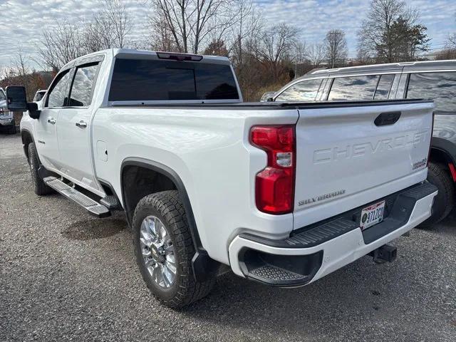 2022 Chevrolet Silverado 3500HD 4WD Crew Cab Standard Bed High Country 2022 Chevrolet Silverado 3500HD 4WD Crew Cab Standard Bed High Country