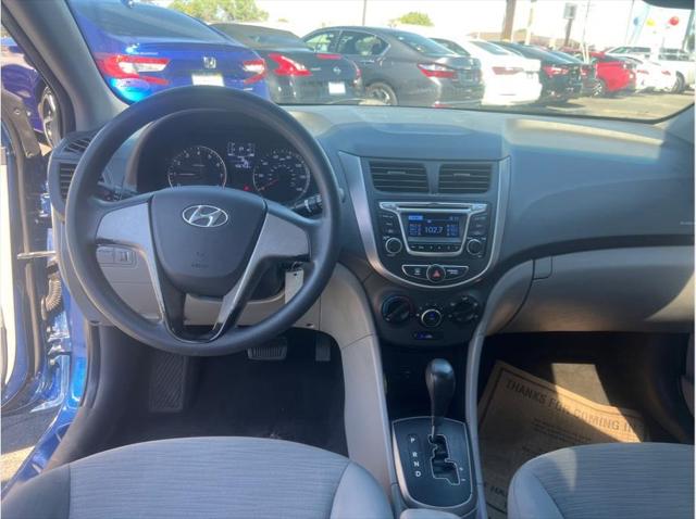 2016 Hyundai Accent SE