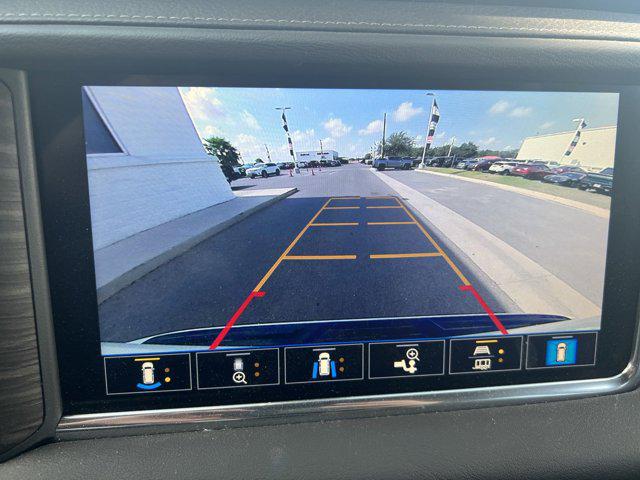 2021 GMC Yukon XL 2WD Denali