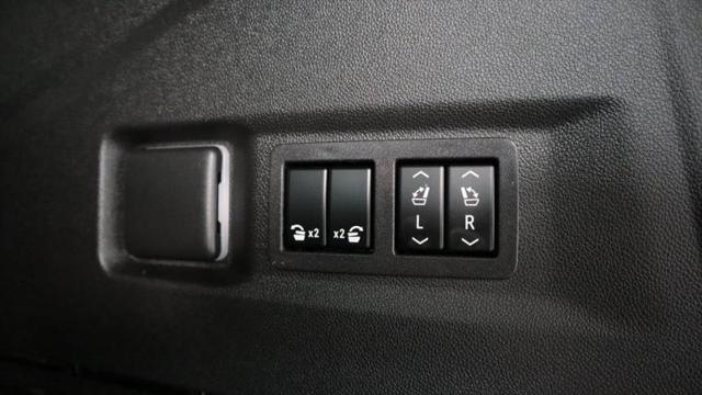 2023 GMC Yukon 4WD Denali