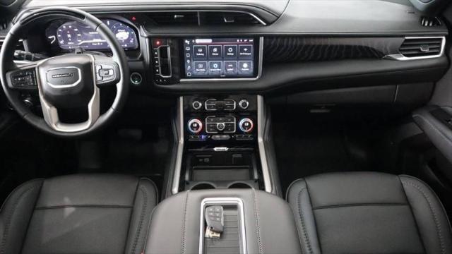2023 GMC Yukon 4WD Denali