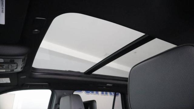 2023 GMC Yukon 4WD Denali
