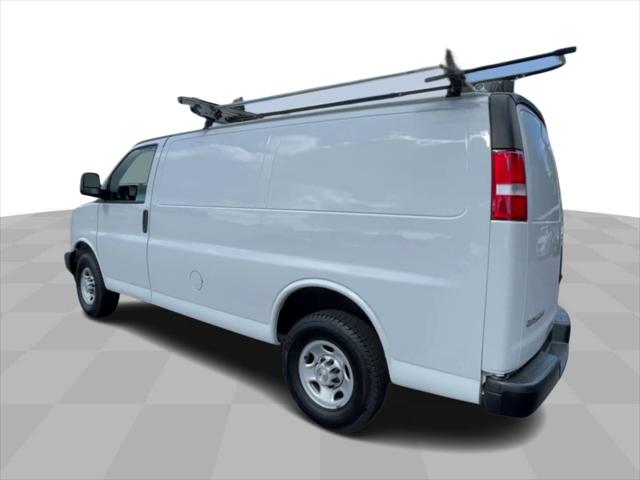 2020 Chevrolet Express Cargo RWD 2500 Regular Wheelbase WT