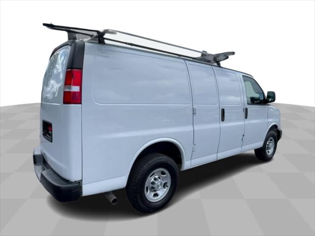 2020 Chevrolet Express Cargo RWD 2500 Regular Wheelbase WT