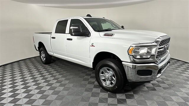 2024 RAM Ram 2500 RAM 2500 TRADESMAN CREW CAB 4X4 64 BOX