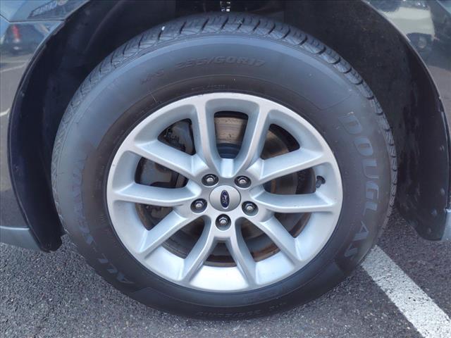 2015 Ford Taurus SE