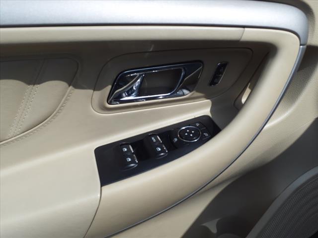2015 Ford Taurus SE