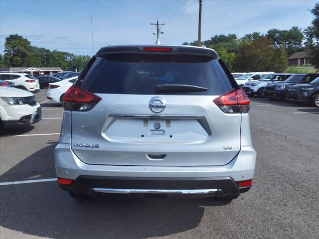 2020 Nissan Rogue SV FWD