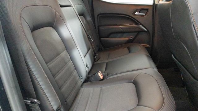 2022 GMC Canyon 4WD Crew Cab Short Box AT4 - Cloth