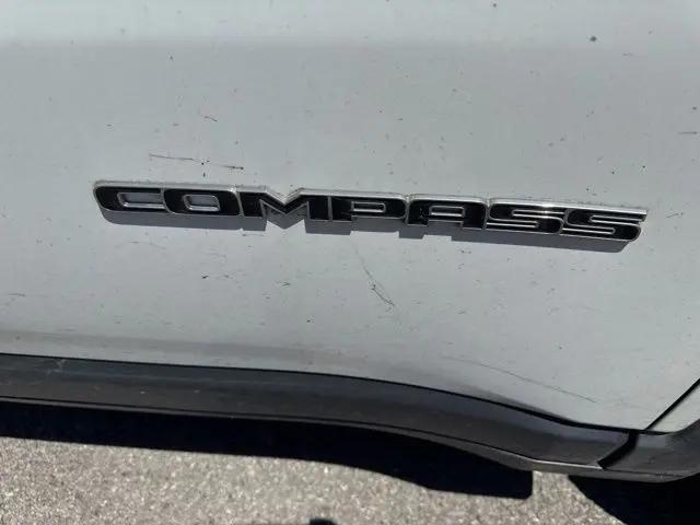 2022 Jeep Compass Latitude FWD