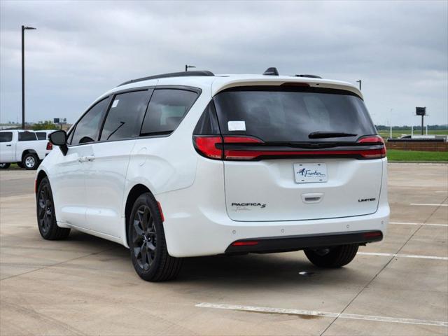 2023 Chrysler Pacifica PACIFICA LIMITED