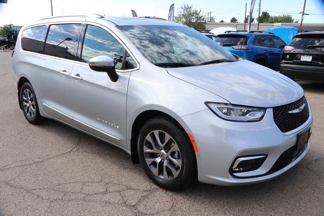 2023 Chrysler Pacifica Plug-In Hybrid PACIFICA PLUG-IN HYBRID PINNACLE