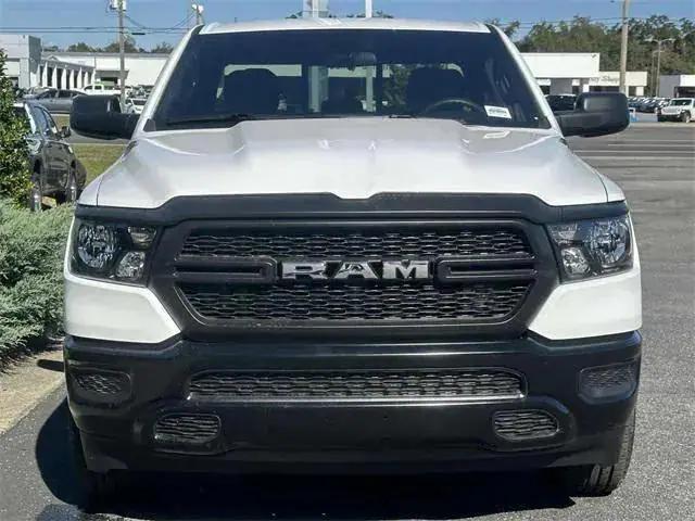 2024 RAM Ram 1500 RAM 1500 TRADESMAN QUAD CAB 4X4 64 BOX