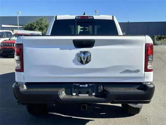 2024 RAM Ram 1500 RAM 1500 TRADESMAN QUAD CAB 4X4 64 BOX