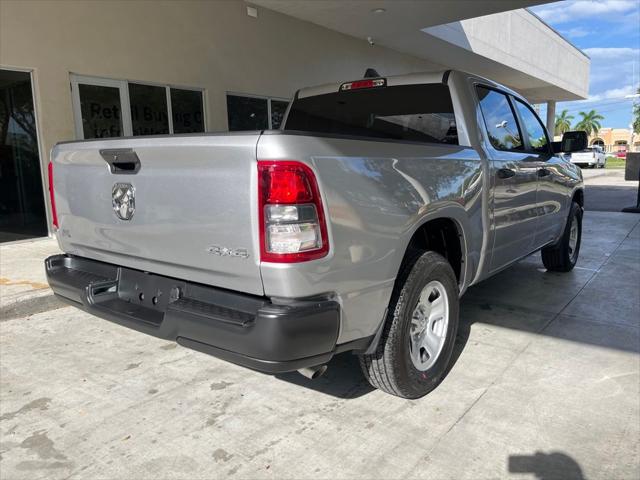 2024 RAM Ram 1500 RAM 1500 TRADESMAN CREW CAB 4X4 57 BOX