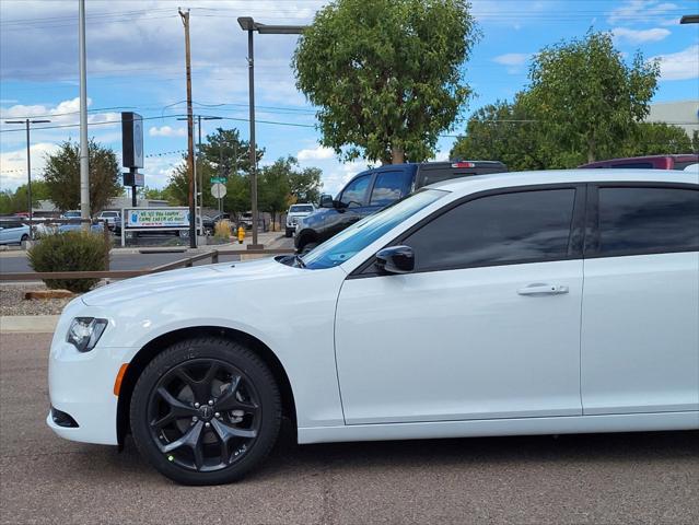 2023 Chrysler Chrysler 300 300 TOURING