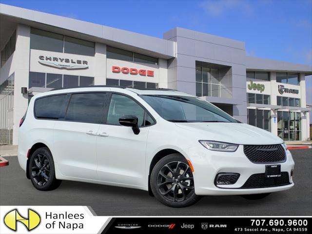 2023 Chrysler Pacifica PACIFICA LIMITED