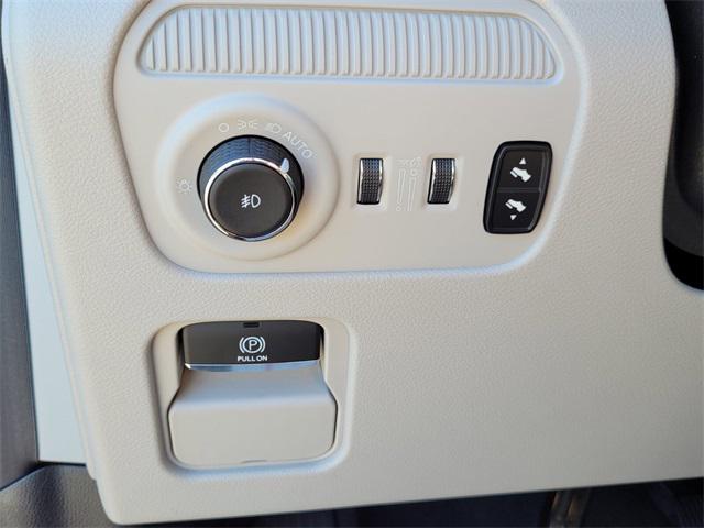 2024 Jeep Wagoneer Unknown