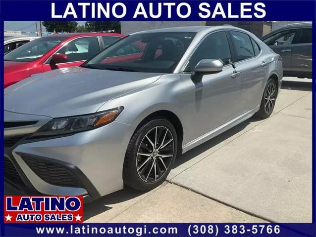 2021 Toyota Camry SE Sedan 4D