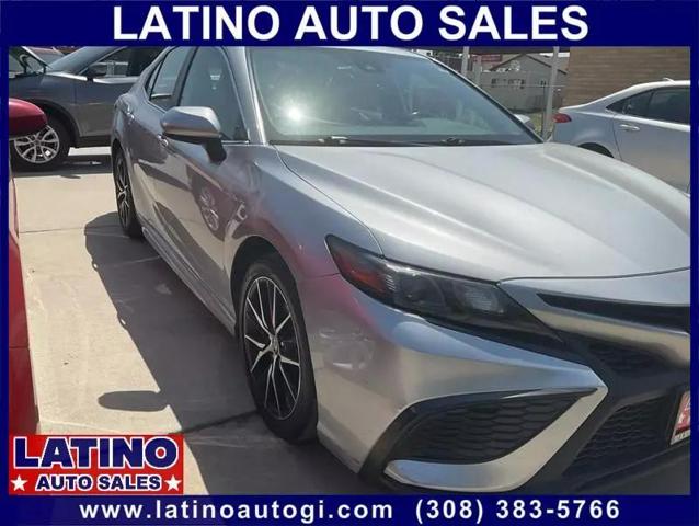 2021 Toyota Camry SE Sedan 4D