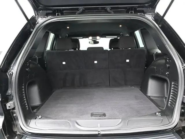 2022 Jeep Grand Cherokee Laredo E 4x4