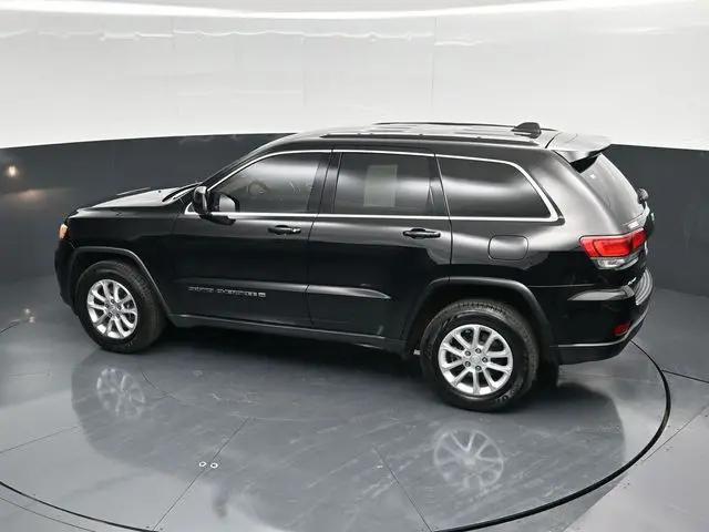 2022 Jeep Grand Cherokee Laredo E 4x4