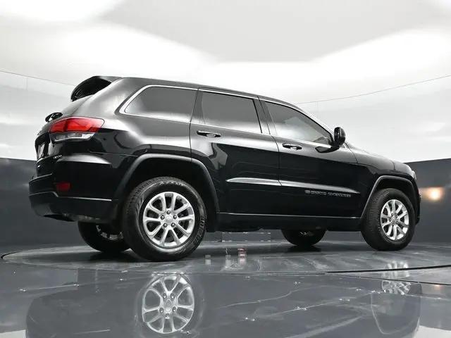 2022 Jeep Grand Cherokee Laredo E 4x4
