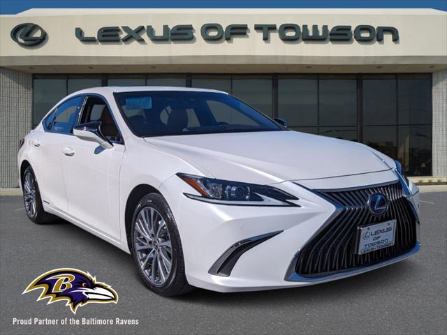 2021 Lexus ES 300h 300h