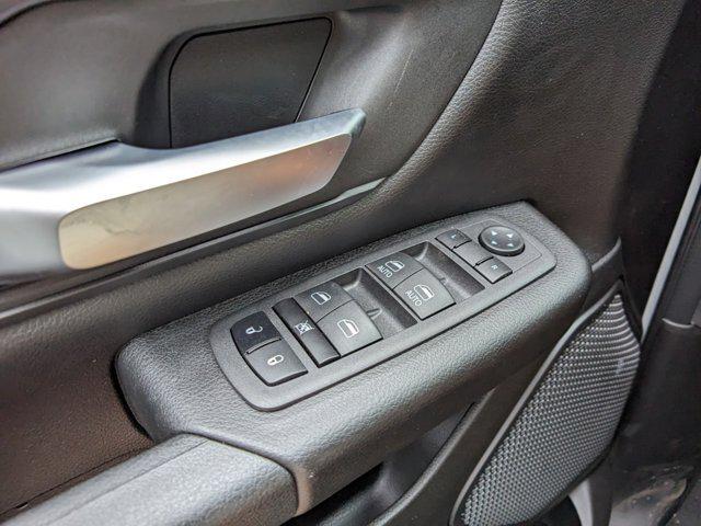 2023 RAM Ram 1500 RAM 1500 TRADESMAN CREW CAB 4X4 57 BOX