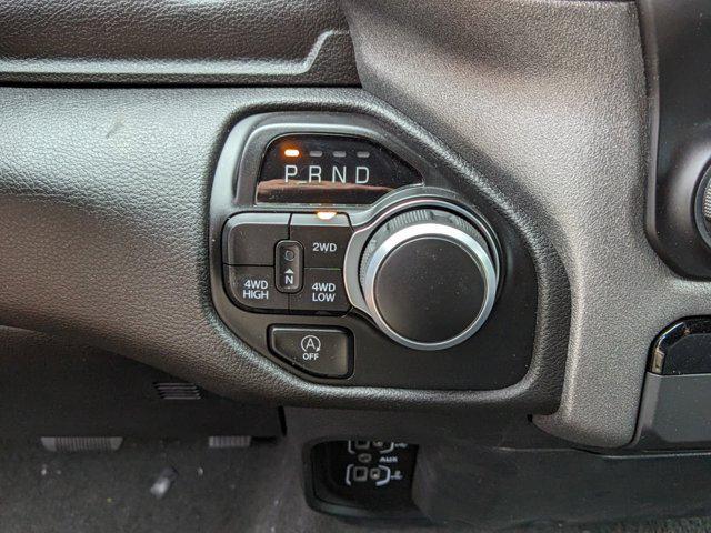 2023 RAM Ram 1500 RAM 1500 TRADESMAN CREW CAB 4X4 57 BOX