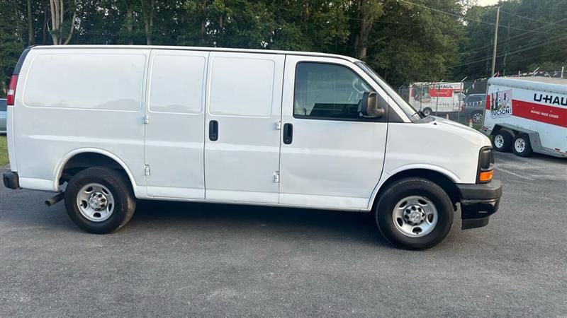 2017 Chevrolet Express Work Van