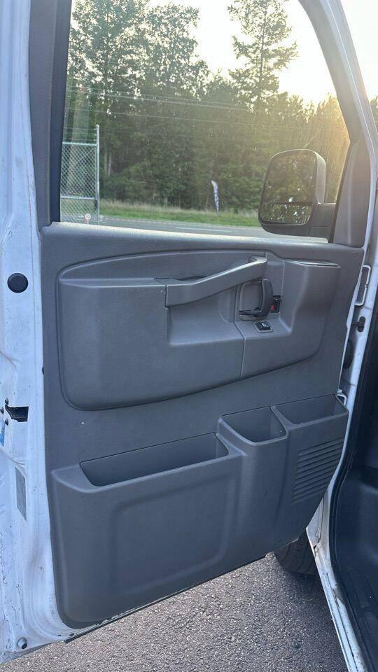 2017 Chevrolet Express Work Van
