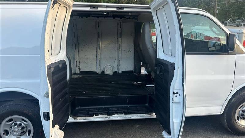 2017 Chevrolet Express Work Van